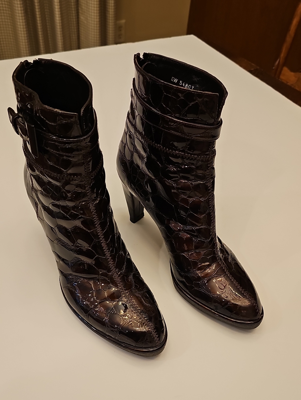 Stuart Weitzman Patent Croc-Embossed Ankle Boots in Dark Brown Size 9